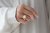 PER BORUP Linn Changeling - Ring i guld