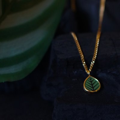 sägen berså exclusive guldhalsband guldpläterat