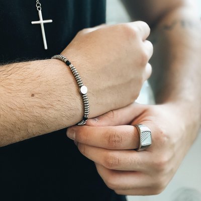 By Billgren Klackring silver