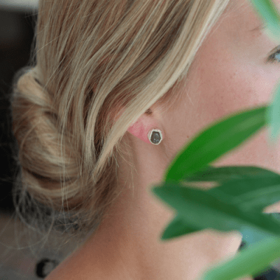 Lotta Jewellery Mykonos Olive - Örhängen i silver