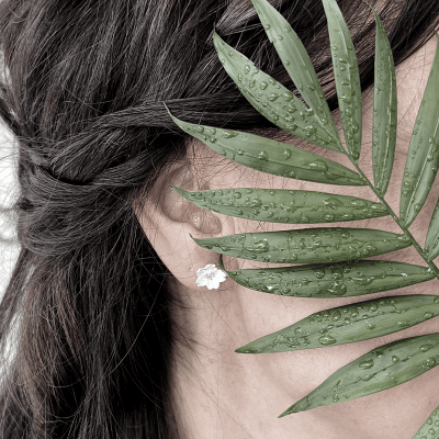 Lotta Jewellery Prunus Sakura - Örhängen i silver