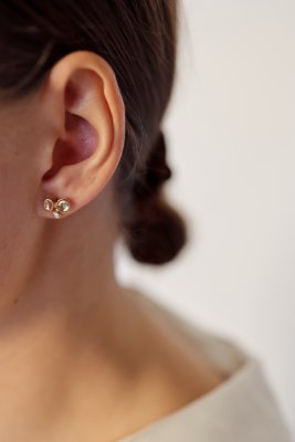 Per Borup Design Fiona - Örhängen i guld med diamant