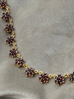 2000-tal - Granatcollier i förgyllt silver