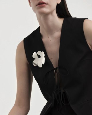 marimekko unikko brosch smycken fisnk design kalevala