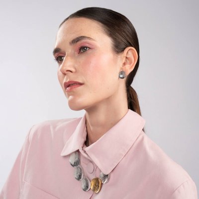 Lumoava Lily - Örhängen i förgyllt silver