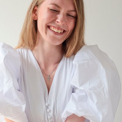 Lumoava Bead silverkors halsband