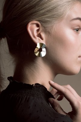 kalevala alluring statemant earring örhänge