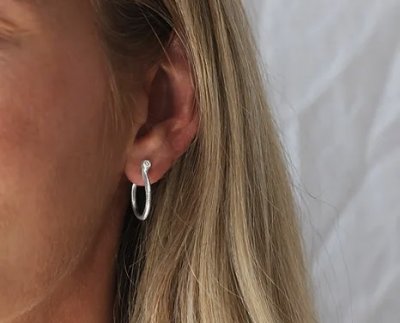 Per Borup Design Ophelia - Örhängen i silver med diamant