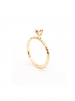 PER BORUP Twigs - Liten ring i guld med turmalin och diamanter