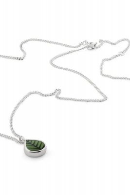 sägen berså halsband porslin