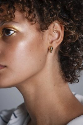 sägen solar duo örhängen kula stål minimalistisk