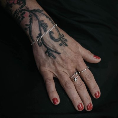 by Faith Kulor Dubbla kedjor - Armband i silver