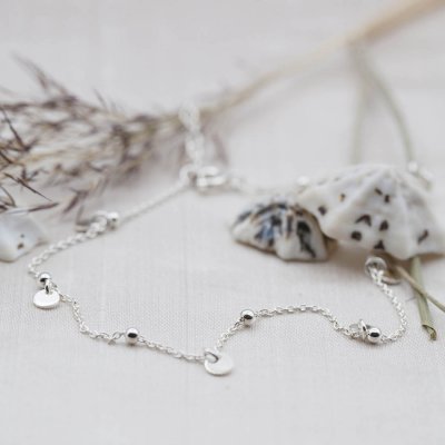 by Faith Boho Coins - Fotlänk i silver