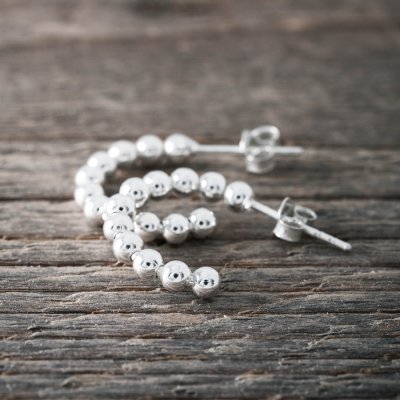 by Faith Kulor - Creoler i silver