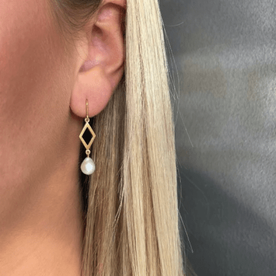 Heiring Pearl Earring Rhombus - Örhängen i förgyllt silver