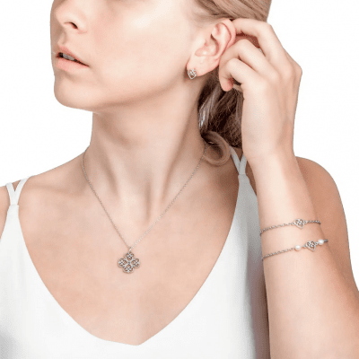 LUMOAVA Bead Klöver - Halsband i silver