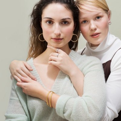 Kalevala Circle of light örhängen