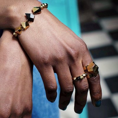 Sägen Juno ring unisex smycken